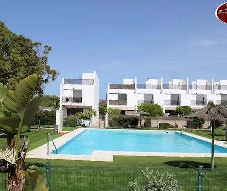 La Fontanilla Апартаменты